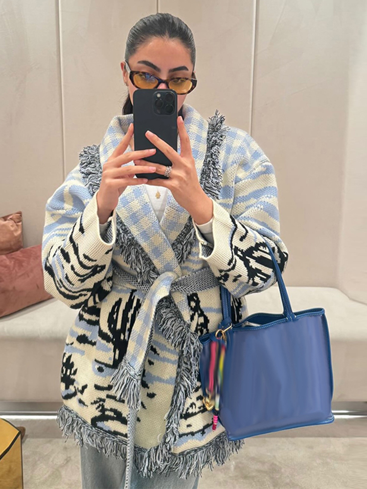 2026秋冬プリントニットタッセルカーディガン レディース  - Tassel Fringe Trim のレビューと価格