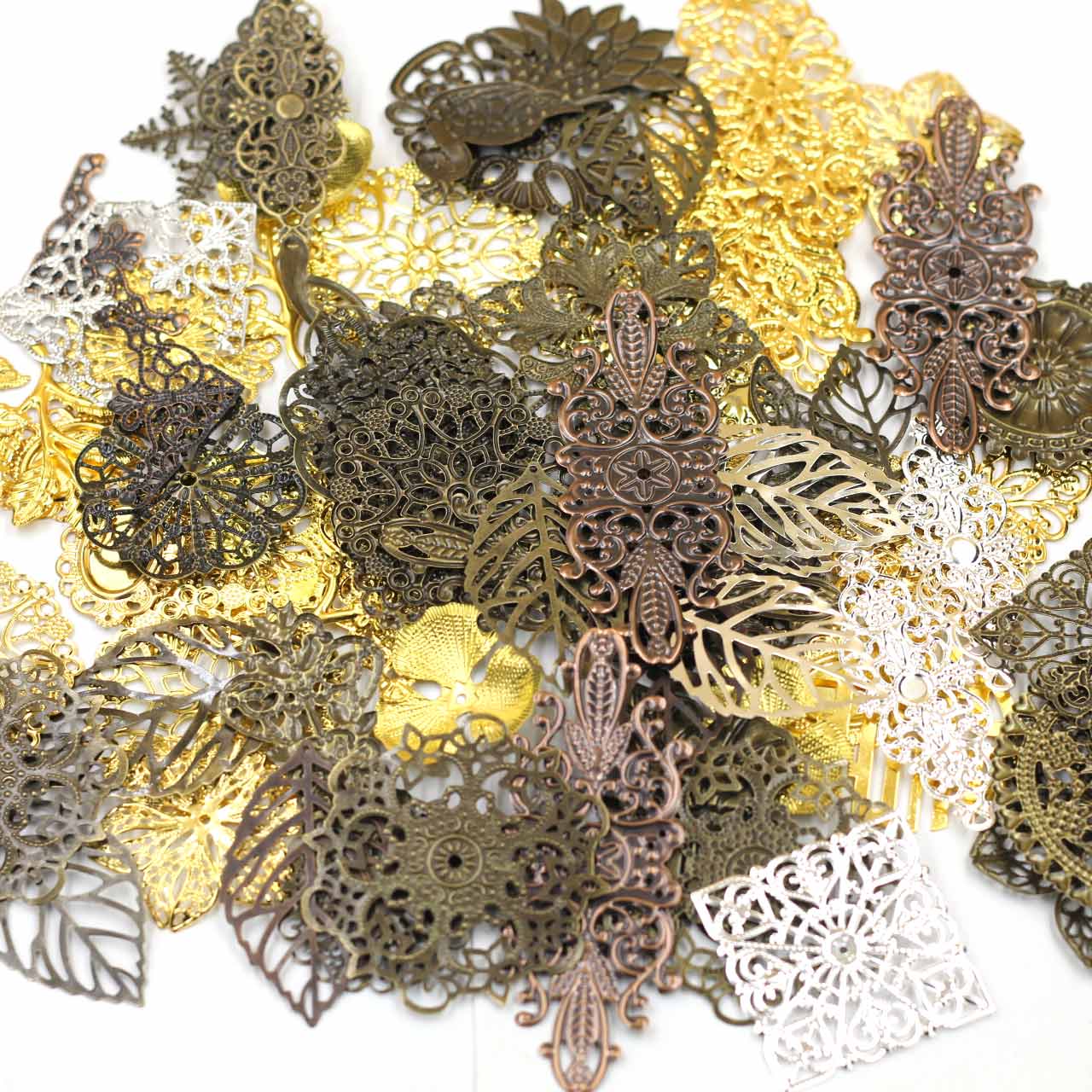 装飾コネクタランダム混合三角形花柄フィリグリーラップ合金クラ - Craft Embellishments のレビューと価格